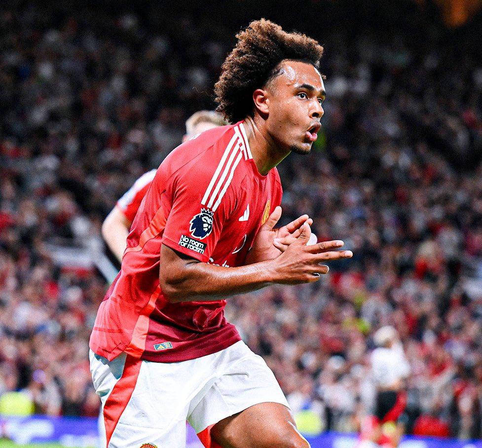 曼联发布备战花絮,清晨复出首秀,意甲任务艰巨,资深球员宣示担当 曼联发布备战花絮,清晨复出首秀,意甲任务艰巨,资深球员宣示担当