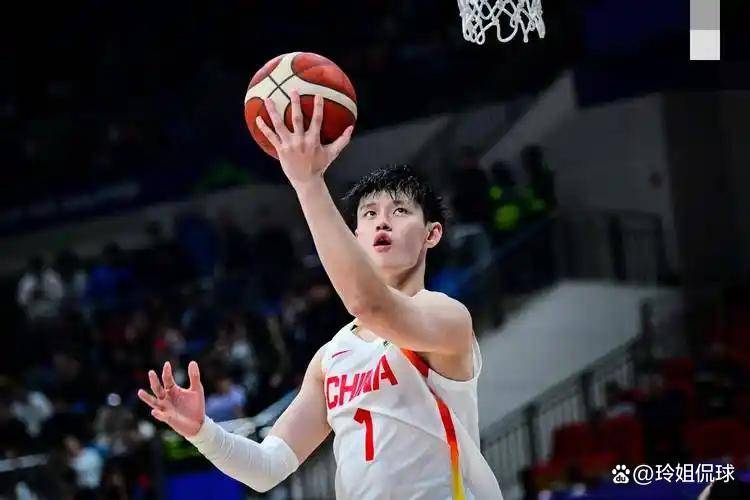 转折点！布鲁克林篮网官宣签约；亚冠国际比赛日攻防权衡；压力陡增；更衣室氛围转暖的简单介绍