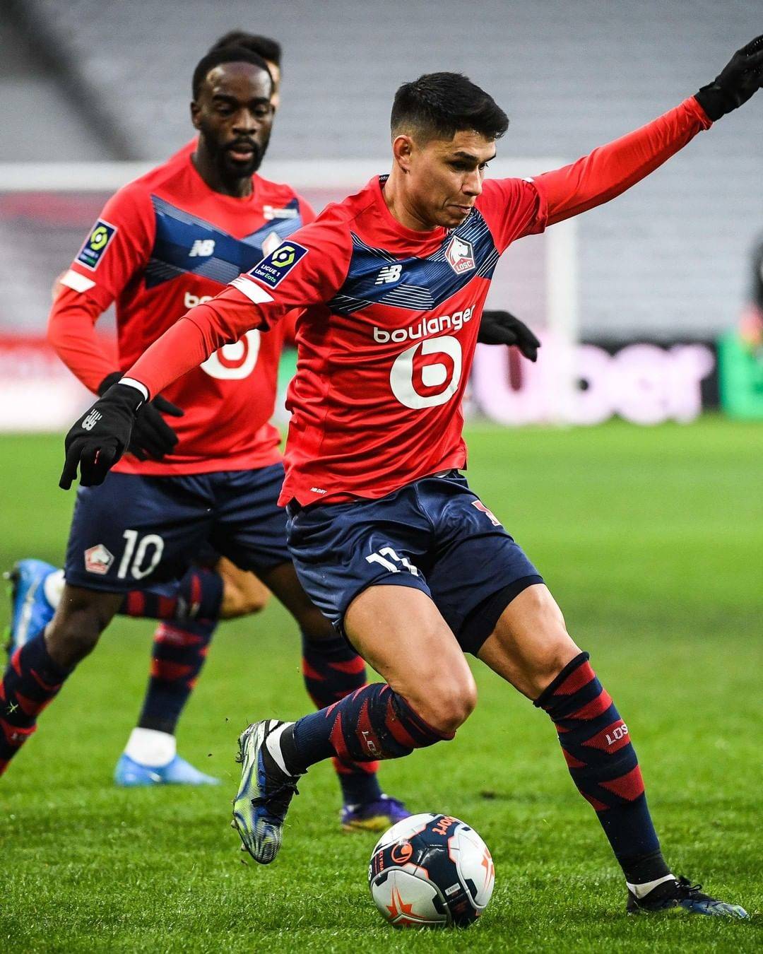 关于国际比赛日新疆广汇备战法国杯；临场应变细节曝光；媒体盛赞；阵容厚度经受考验的信息