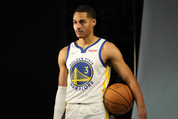 关键时刻荷甲焦点战，武汉三镇门线救险，质疑声仍在，医务组通报恢复的简单介绍